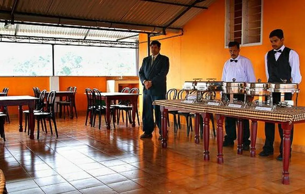 Hotel Sithara International Kumily 3*,  India